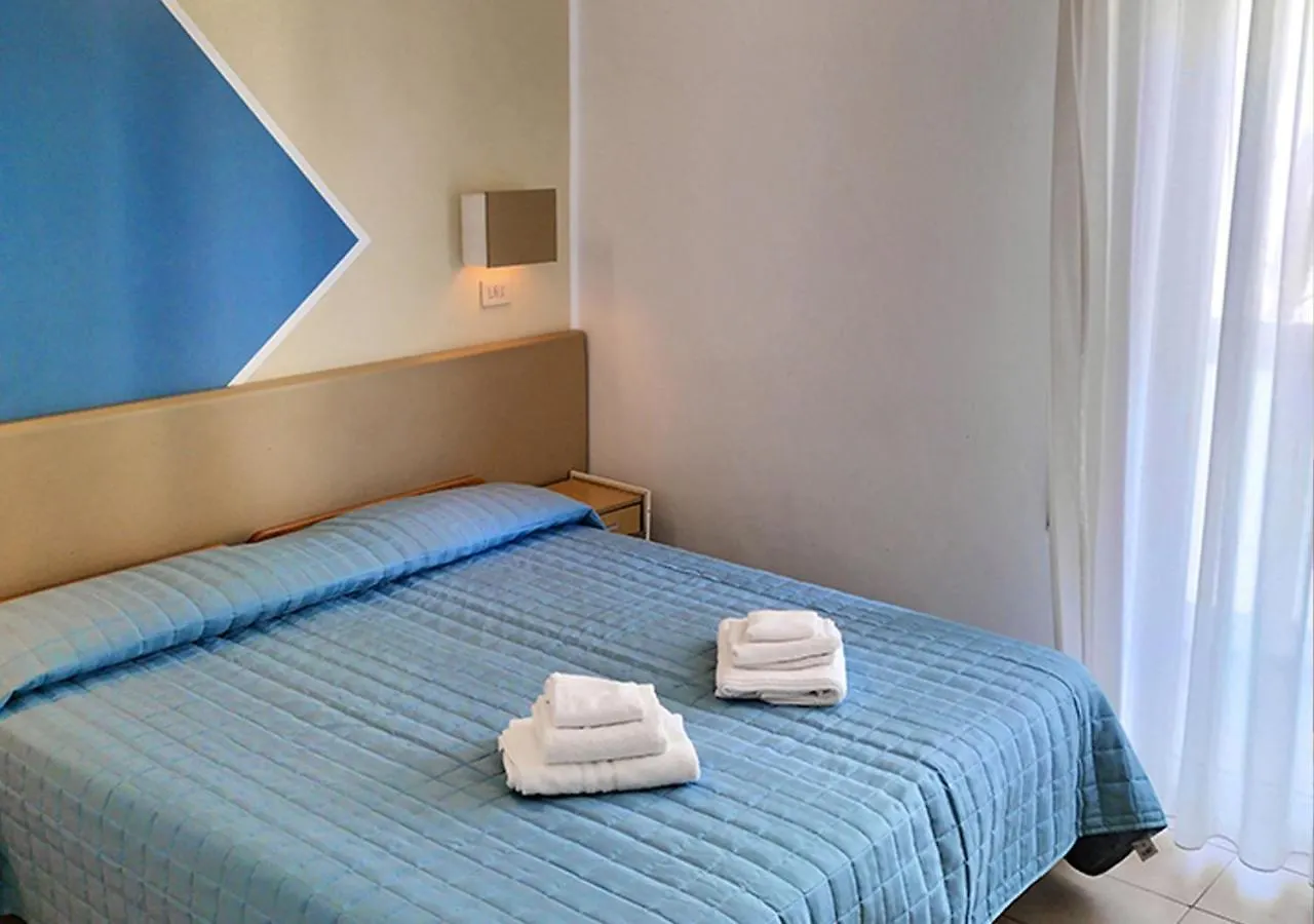 Hotel Ca Vanni Rimini 3*,  Italy