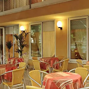 Szálloda Majorca, Rimini