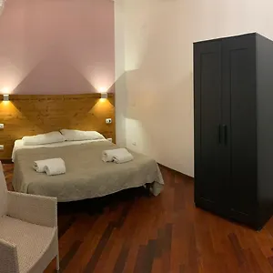 domus-filiberto.it-romehotels.com/