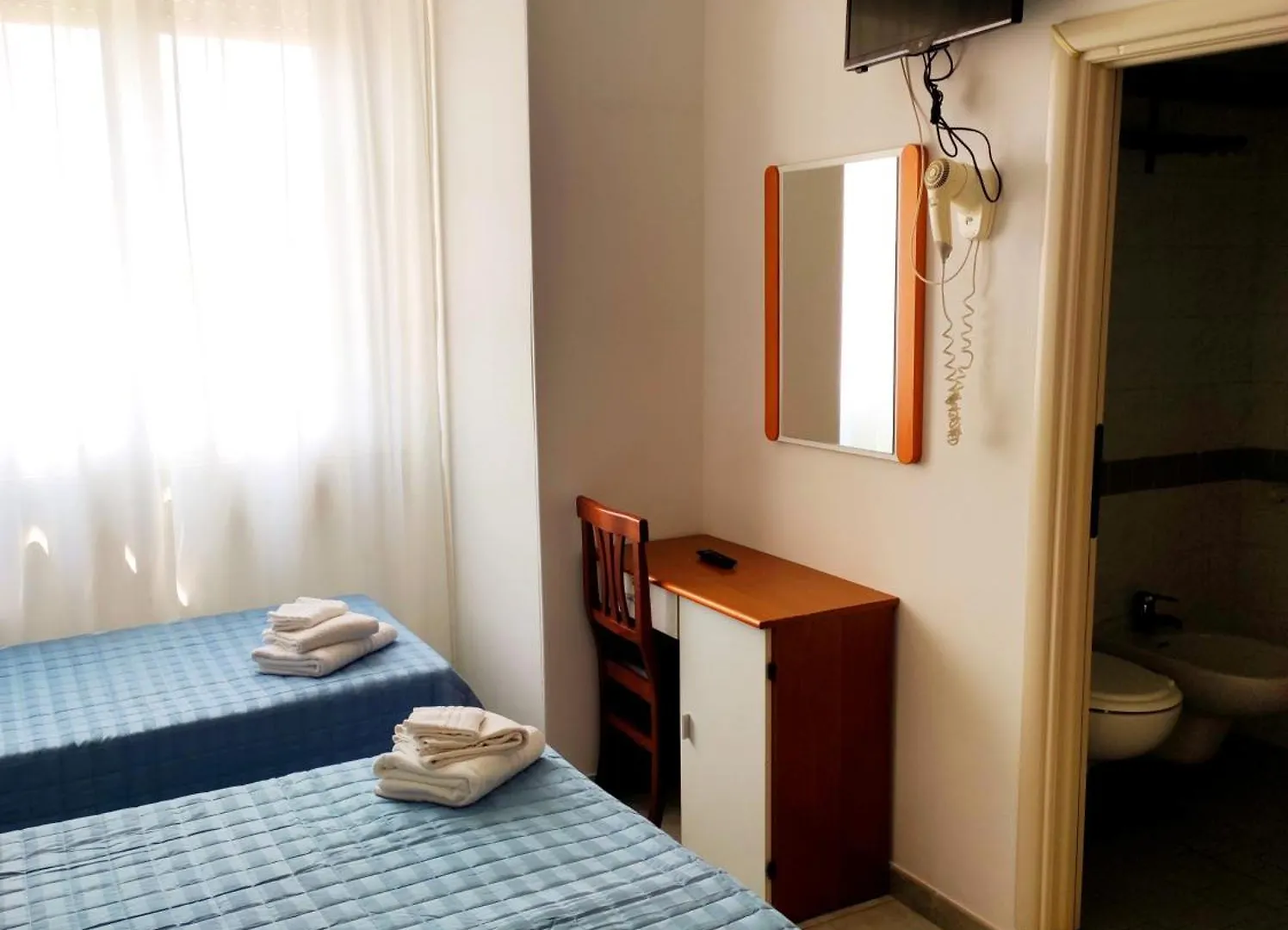 Hotel Ca Vanni Rimini 3*,